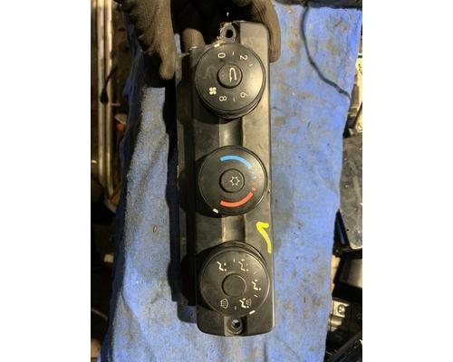 FREIGHTLINER CASCADIA 125BBC ECM (HVAC)climate control