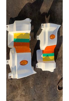 FREIGHTLINER CASCADIA 125BBC Fender