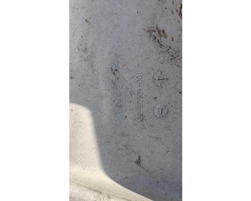 FREIGHTLINER CASCADIA 125BBC Fender