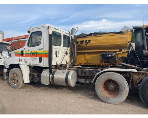 FREIGHTLINER CASCADIA 125BBC Parts Vehicles