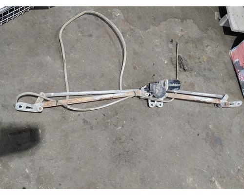 FREIGHTLINER CASCADIA 125BBC Wiper Motor, Windshield Transmission Linkage