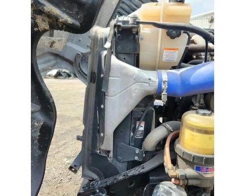  Freightliner Cascadia 125 AC Condensor #