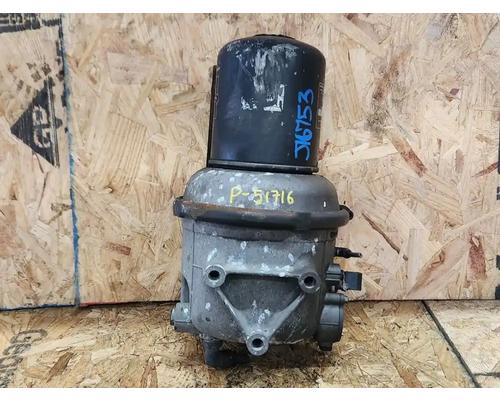  Freightliner Cascadia 125 Air Dryer #