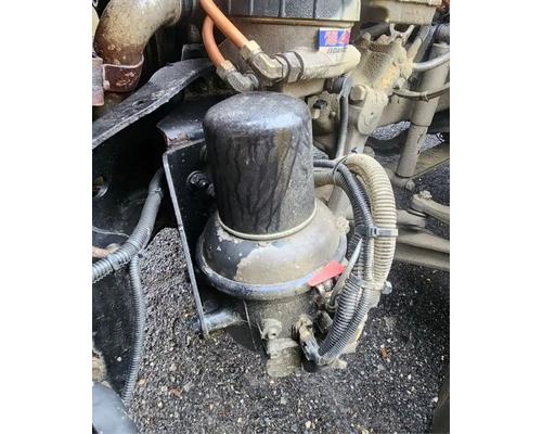  Freightliner Cascadia 125 Air Dryer #