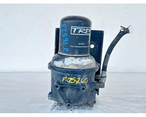  Freightliner Cascadia 125 Air Dryer #