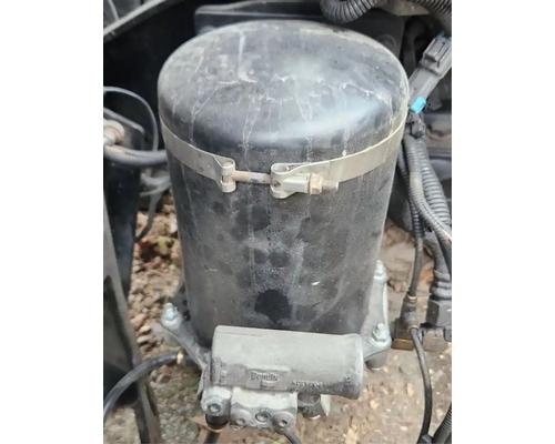  Freightliner Cascadia 125 Air Dryer #
