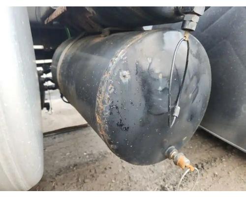  Freightliner Cascadia 125 Air Tank #