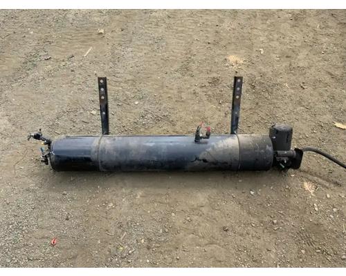  Freightliner Cascadia 125 Air Tank #
