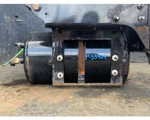  Freightliner Cascadia 125 Air Tank #