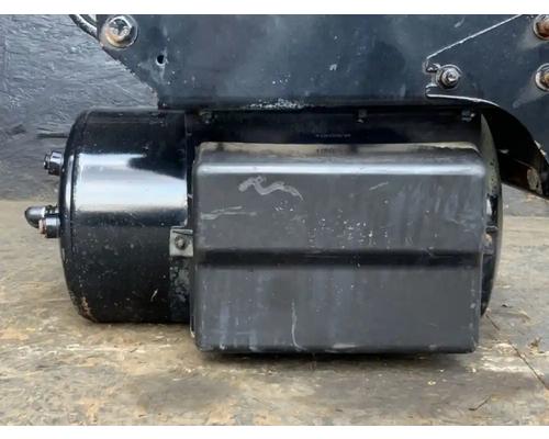  Freightliner Cascadia 125 Air Tank #