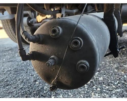  Freightliner Cascadia 125 Air Tank #