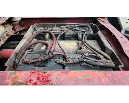 Freightliner Cascadia 125 Battery Box # Freightliner Cascadia 125 Battery Box #