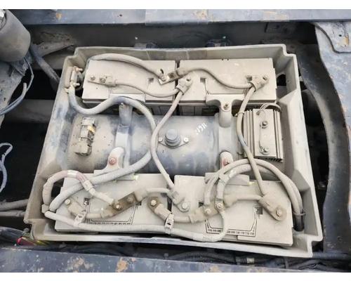 Freightliner Cascadia 125 Battery Box # Freightliner Cascadia 125 Battery Box #