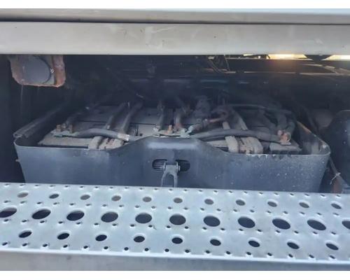 Freightliner Cascadia 125 Battery Box # Freightliner Cascadia 125 Battery Box #