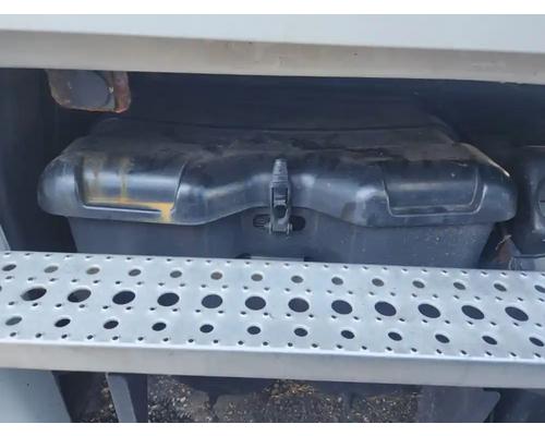  Freightliner Cascadia 125 Battery Box #