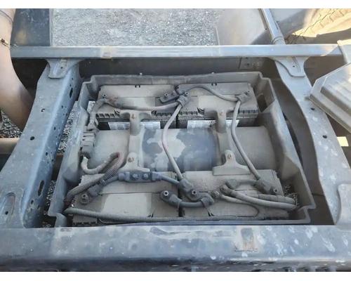  Freightliner Cascadia 125 Battery Box #