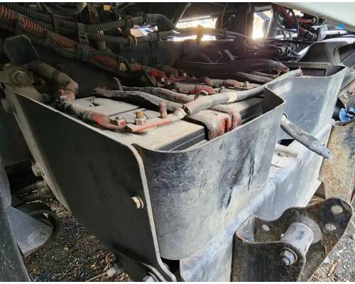 Freightliner Cascadia 125 Battery Box # Freightliner Cascadia 125 Battery Box #