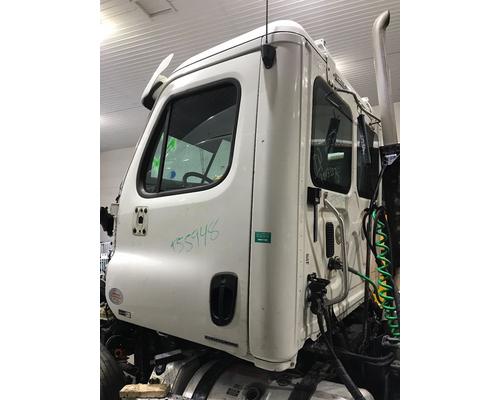  Freightliner Cascadia 125 Cab #