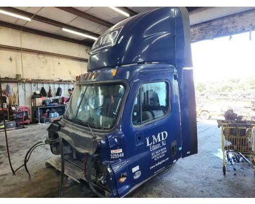  Freightliner Cascadia 125 Cab #