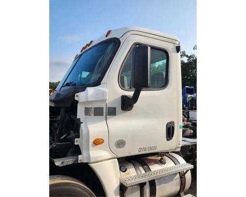 Freightliner Cascadia 125 Cab #