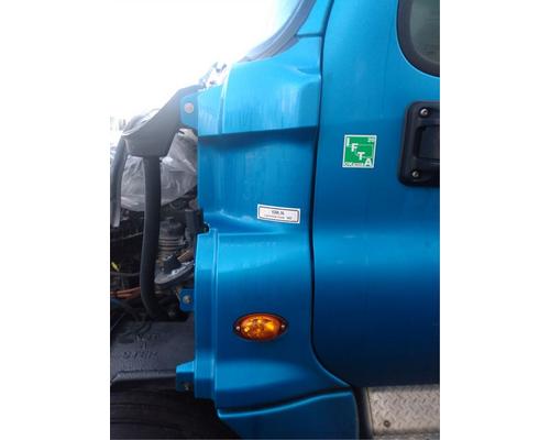  Freightliner Cascadia 125 Cowl #