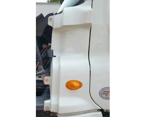  Freightliner Cascadia 125 Cowl #