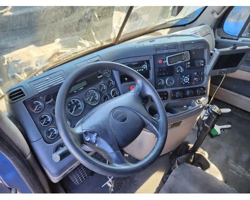 freightliner-cascadia-125-dash-assembly #1438264