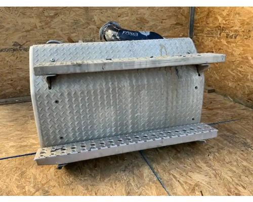  Freightliner Cascadia 125 DPF - Diesel Particulate Filter #