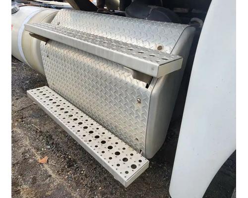  Freightliner Cascadia 125 DPF - Diesel Particulate Filter #