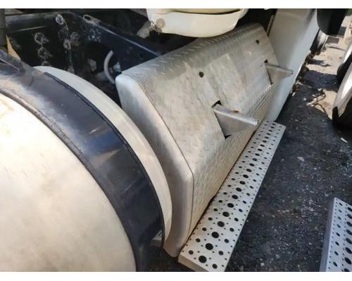  Freightliner Cascadia 125 DPF - Diesel Particulate Filter #
