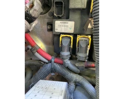  Freightliner Cascadia 125 ECM #