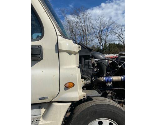  Freightliner Cascadia 125 Fender Extension #