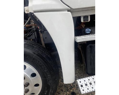  Freightliner Cascadia 125 Fender Extension #