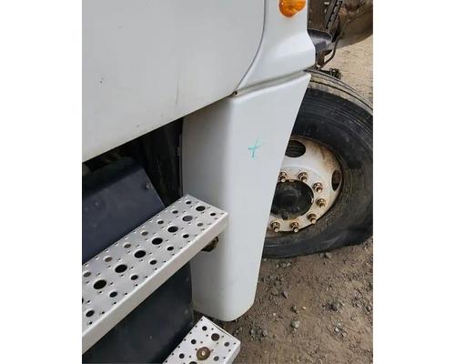 Freightliner Cascadia 125 Fender Extension # Freightliner Cascadia 125 Fender Extension #