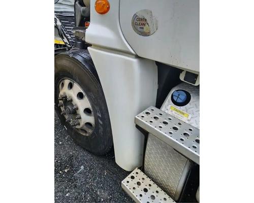 Freightliner Cascadia 125 Fender Extension # Freightliner Cascadia 125 Fender Extension #