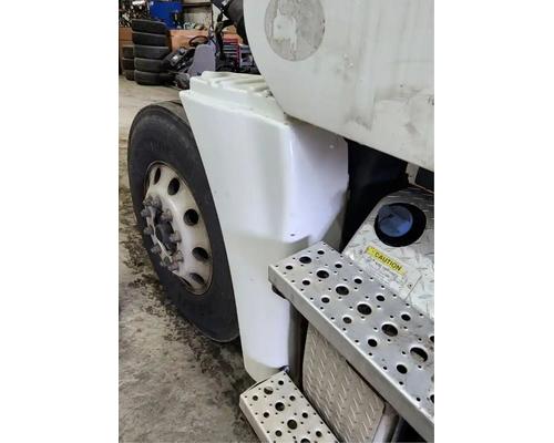 Freightliner Cascadia 125 Fender Extension # Freightliner Cascadia 125 Fender Extension #