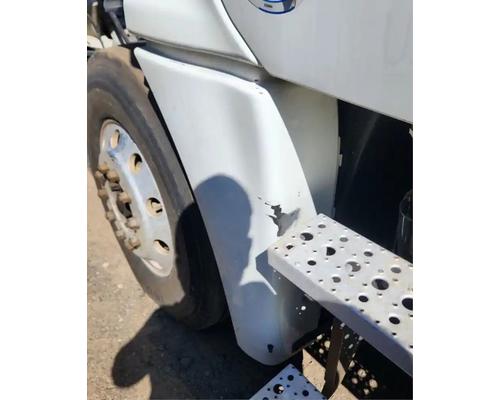  Freightliner Cascadia 125 Fender Extension #