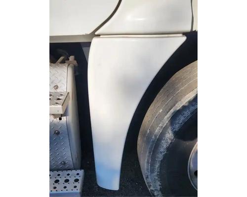 Freightliner Cascadia 125 Fender Extension # Freightliner Cascadia 125 Fender Extension #