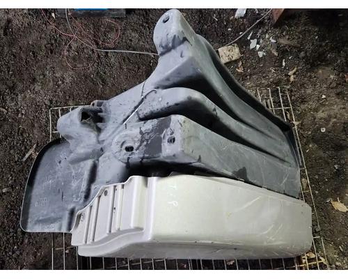 freightliner-cascadia-125-fender-extension #1443946