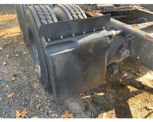 Freightliner Cascadia 125 Fender # Freightliner Cascadia 125 Fender #