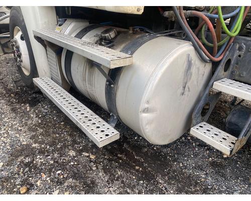  Freightliner Cascadia 125 Fuel Tank #