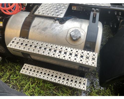  Freightliner Cascadia 125 Fuel Tank #