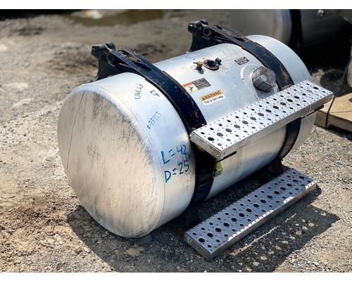  Freightliner Cascadia 125 Fuel Tank #