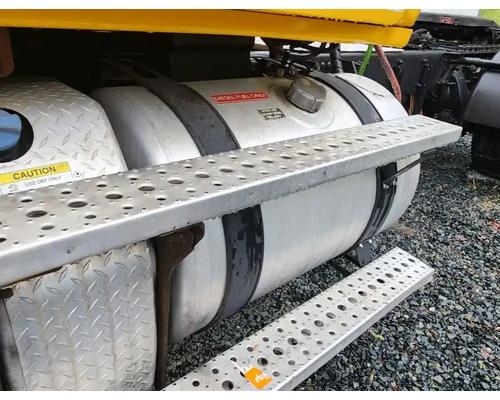  Freightliner Cascadia 125 Fuel Tank #