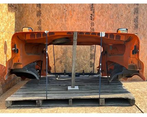  Freightliner Cascadia 125 Hood #