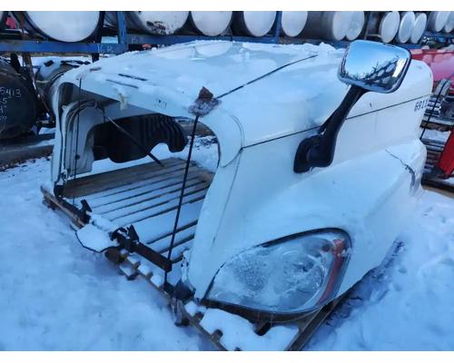  Freightliner Cascadia 125 Hood #
