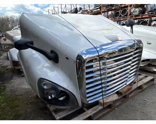 freightliner-cascadia-125-hood #1450574