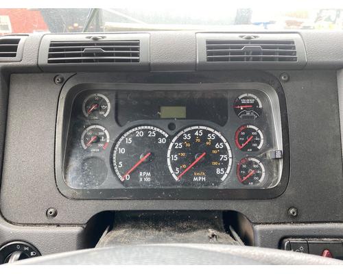  Freightliner Cascadia 125 Instrument Cluster #