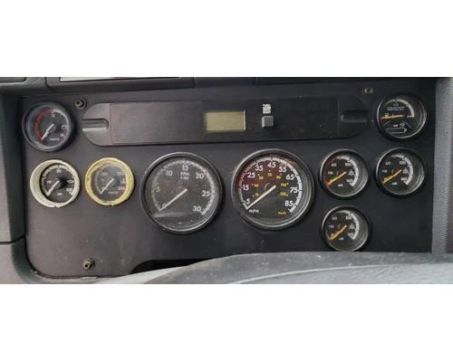  Freightliner Cascadia 125 Instrument Cluster #