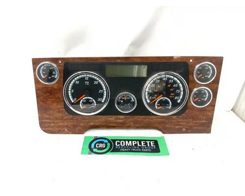  Freightliner Cascadia 125 Instrument Cluster #